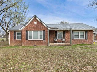 150 E Foster Ave, Medina, TN 38355