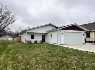 205 S Pine St, Norfolk, NE 68701