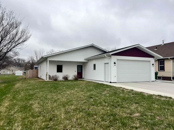 205 S Pine St, Norfolk, NE 68701