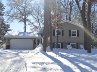 206 Juniper St, Saint Paul, MN 55115