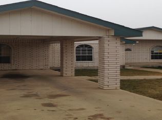 2942 Chapultepec Dr, Eagle Pass, TX 78852