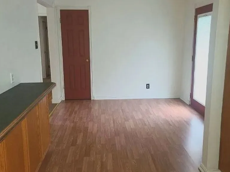 1306 Duval Dr — Photo 5