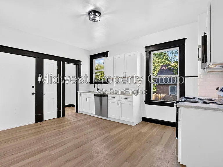 11560 Old Halls Ferry Rd — Photo 13