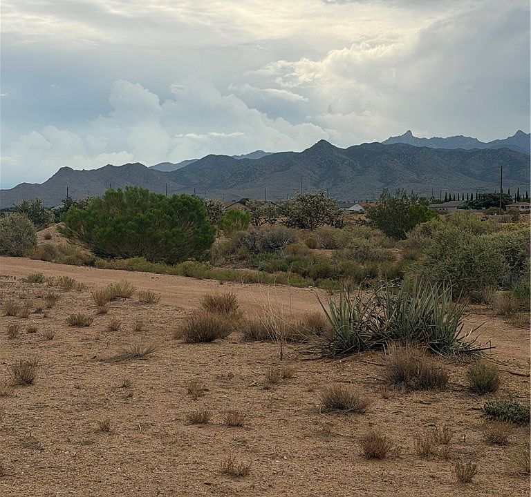 2nd image of 392 N Yavapai St Street