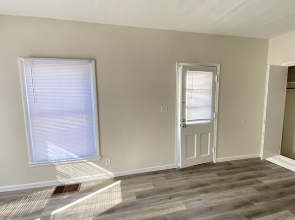 214 E Crawford St #1/2