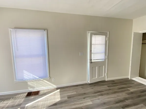 214 E Crawford St, 214 E Crawford St #1/2, Elkhart, IN 46514