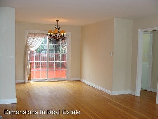 3rd image of 7221 Vassar Ave