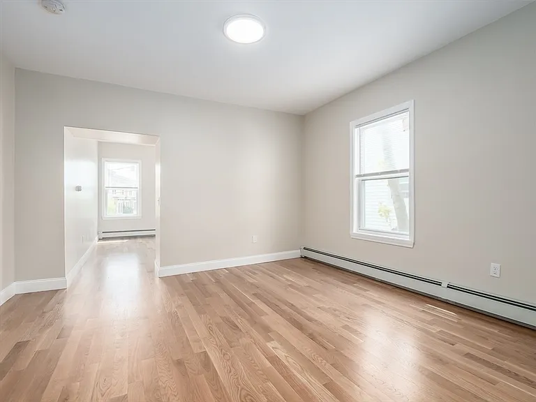 62 Temple St #2 — Photo 12
