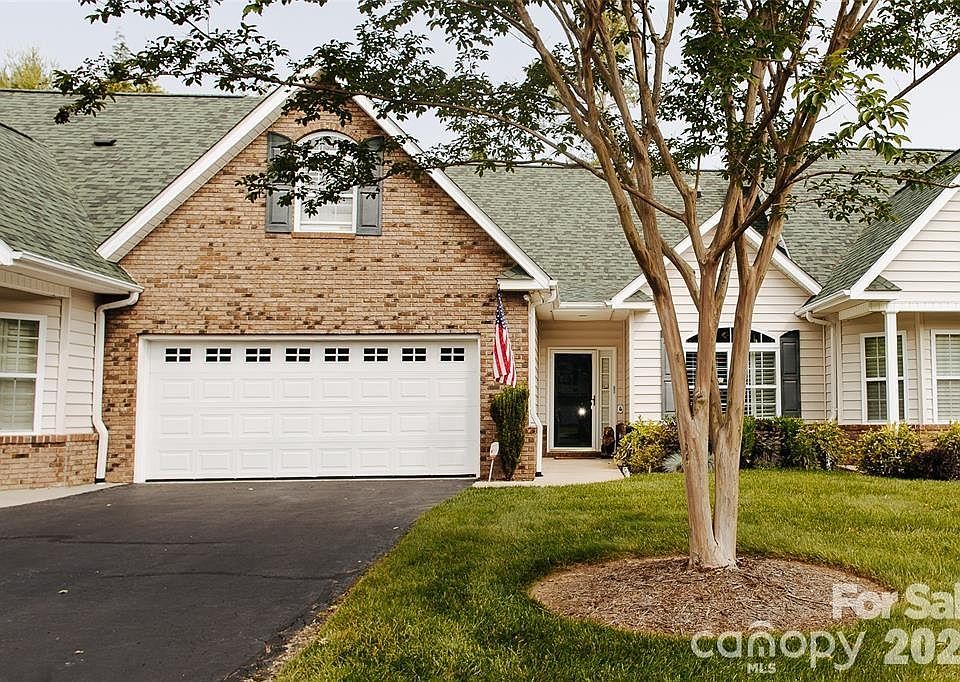 1st image of 47 Victoria Park Dr