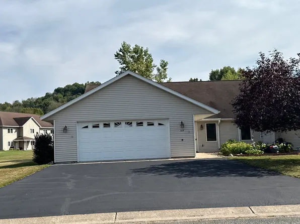 109 Baileyville Ct, Knapp, WI 54749