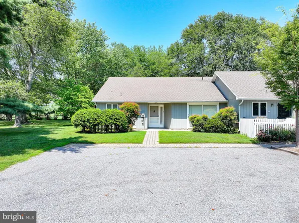 24560 Deepwater Point Dr #1, St Michaels, MD 21663