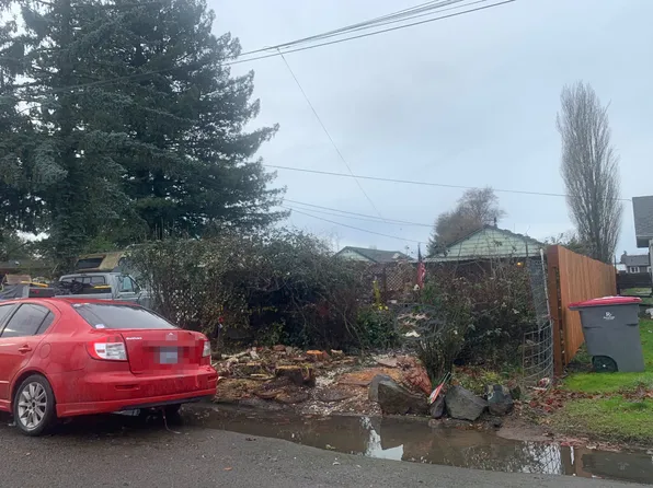 228 NW Florence St, Sheridan, OR 97378