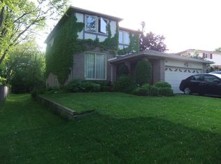 214 Centennial Rd, Toronto, ON M1C1Z9