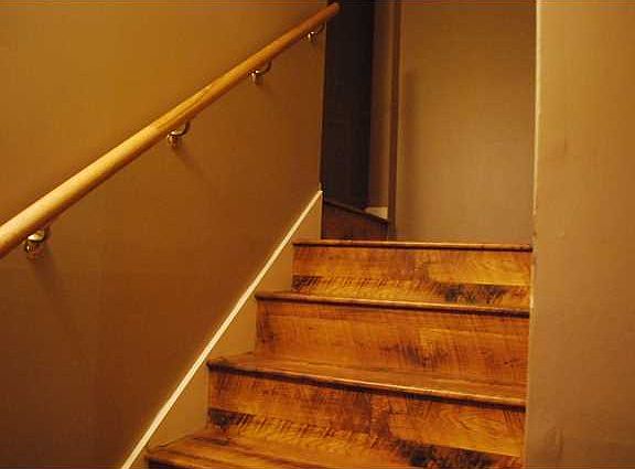 4th image of 121 Triple Crown Cir
