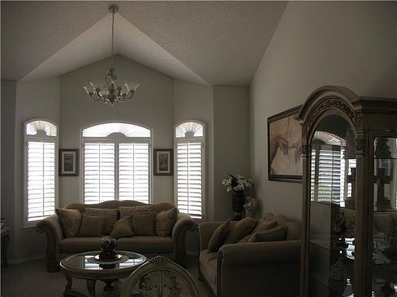 3rd image of 3209 Tierra Pura Dr