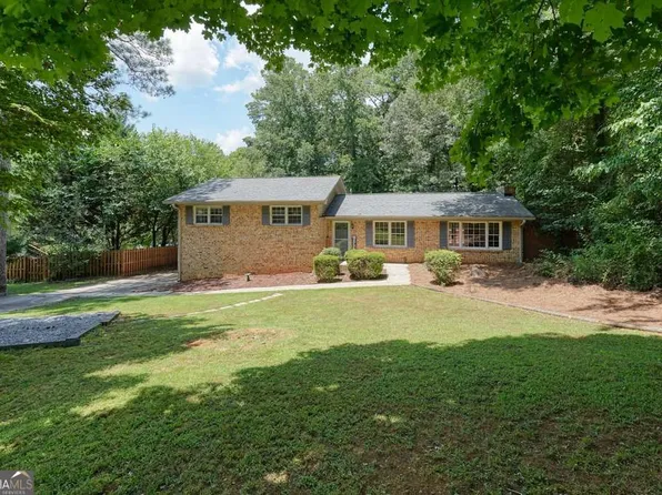 336 Stockwood Dr, Woodstock, GA 30188