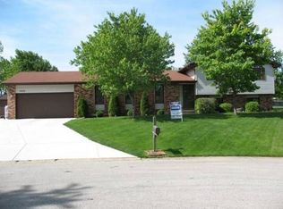 1505 Greenwood Ct, Mt Zion, IL 62549