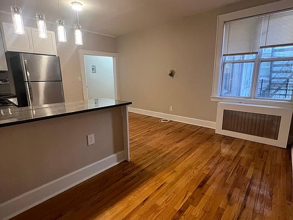 3rd image of 384 Union Ave #103
