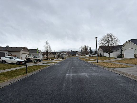 4th image of 3786 N Guy Rd