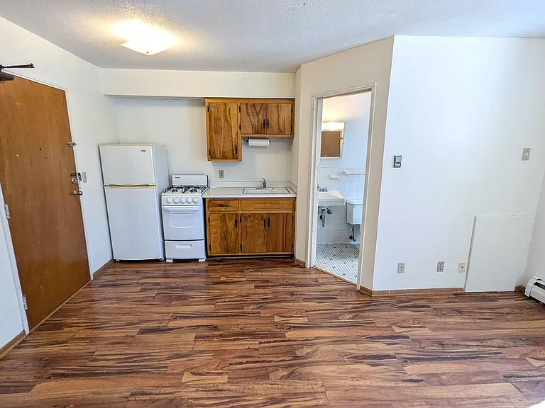 18 Arthur Ave SE — Photo 7