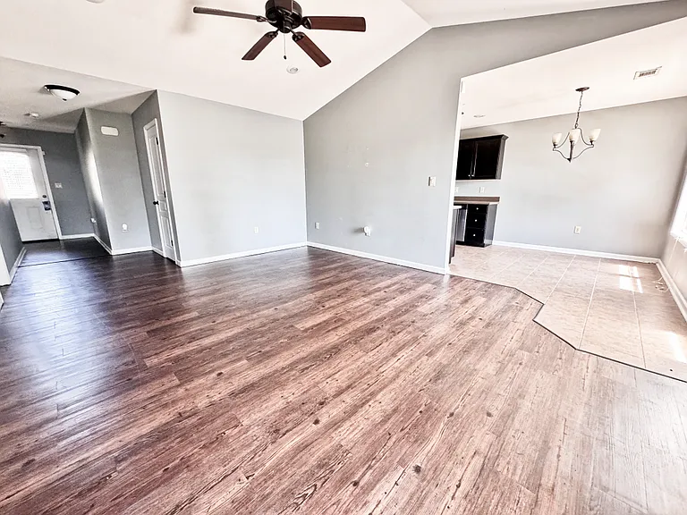 353 Wildwood Point — Photo 9