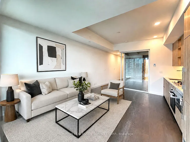 75 Billes Hts #728 — Photo 4