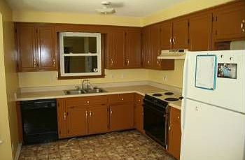 5th image of 3460 Arvin Dr