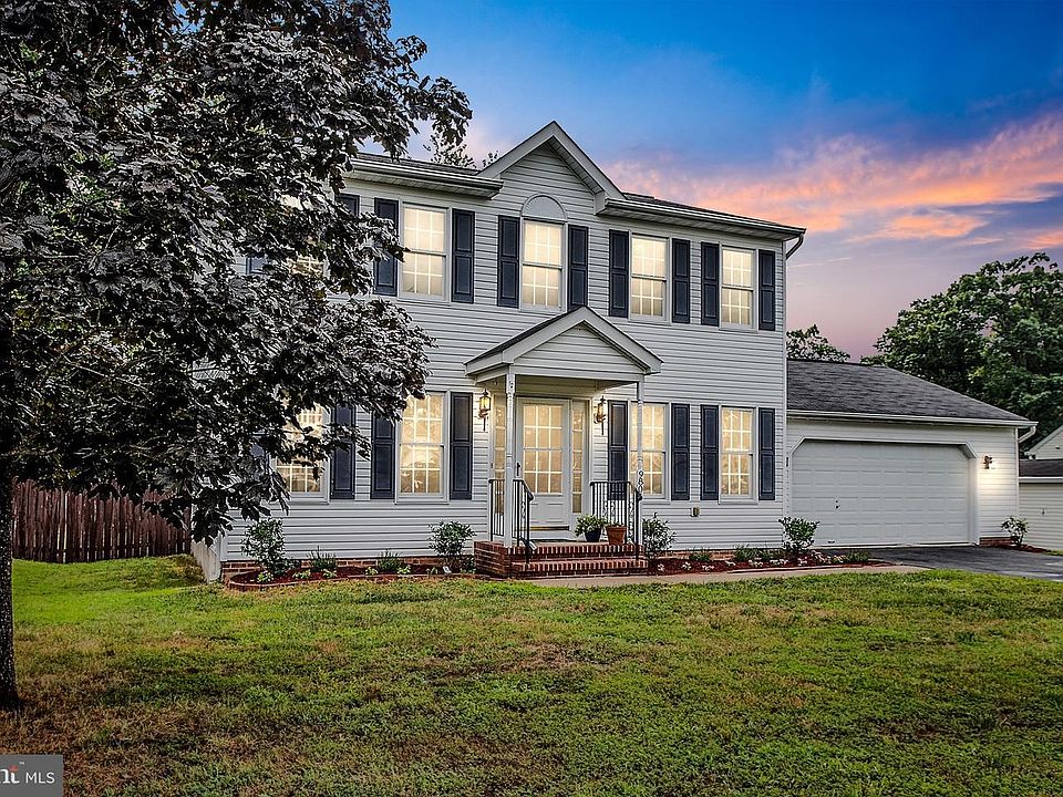 1st image of 9805 Angell Ct