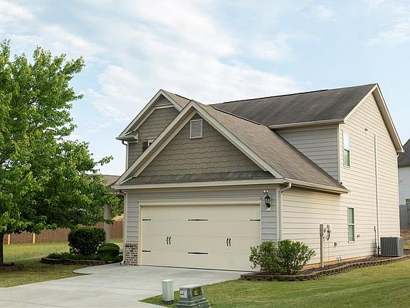 2nd image of 1215 Donington Cir
