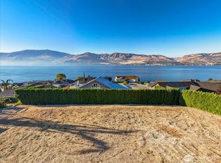 109 Apple Avenue, Chelan, WA 98816
