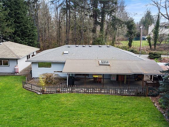 3rd image of 12116 SE 310th St
