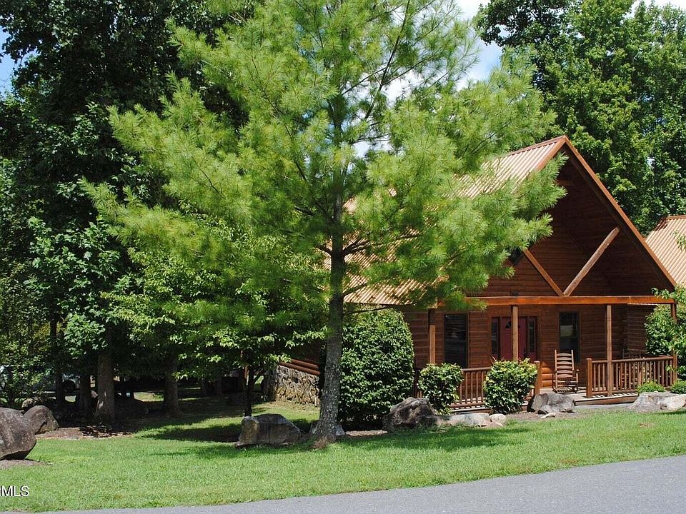 1st image of 131 White Oak Resort Way