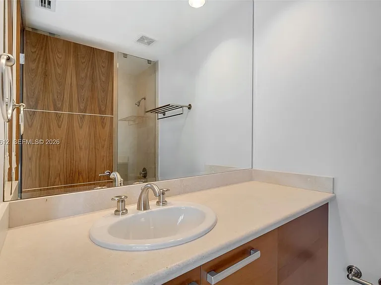 5959 Collins Ave #1001 — Photo 21