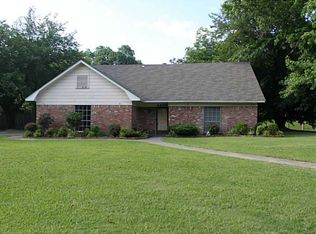 4600 Victoria Dr, Fort Smith, AR 72904