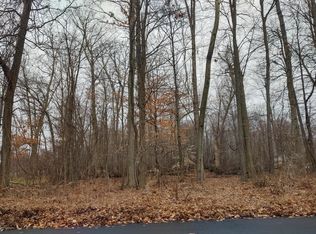 190 Jacaranda Dr, Battle Creek, MI 49015