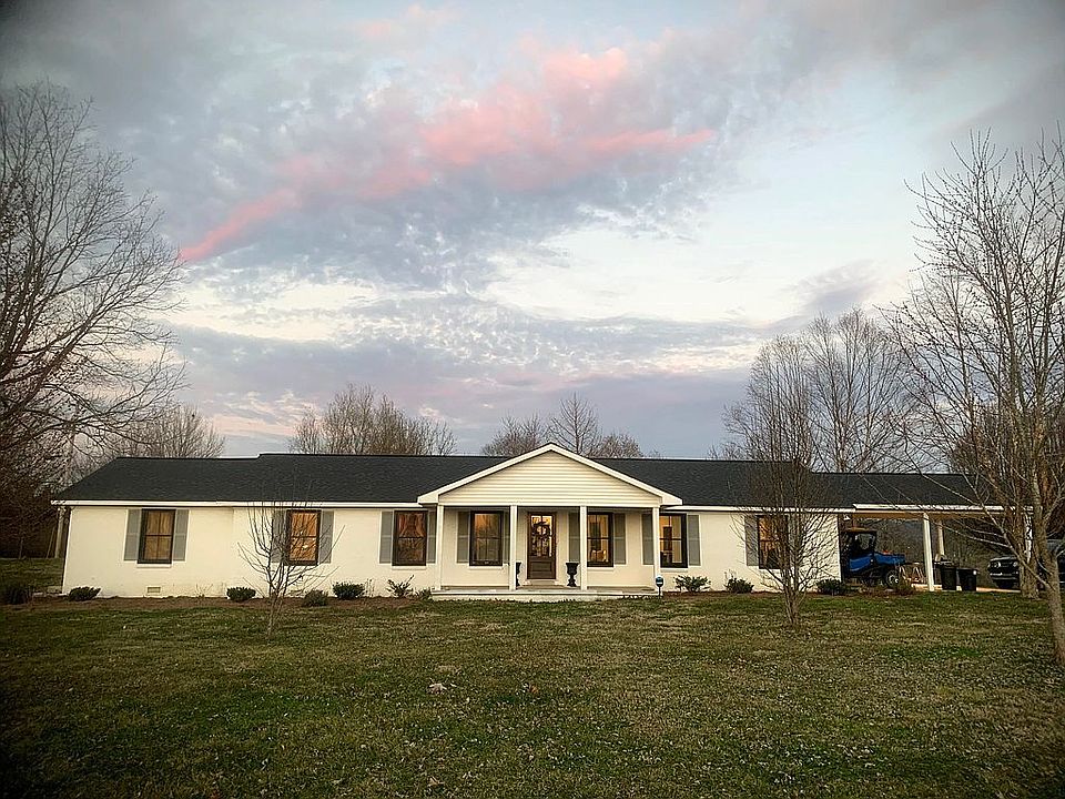 2nd image of 429 Old Manchester Rd