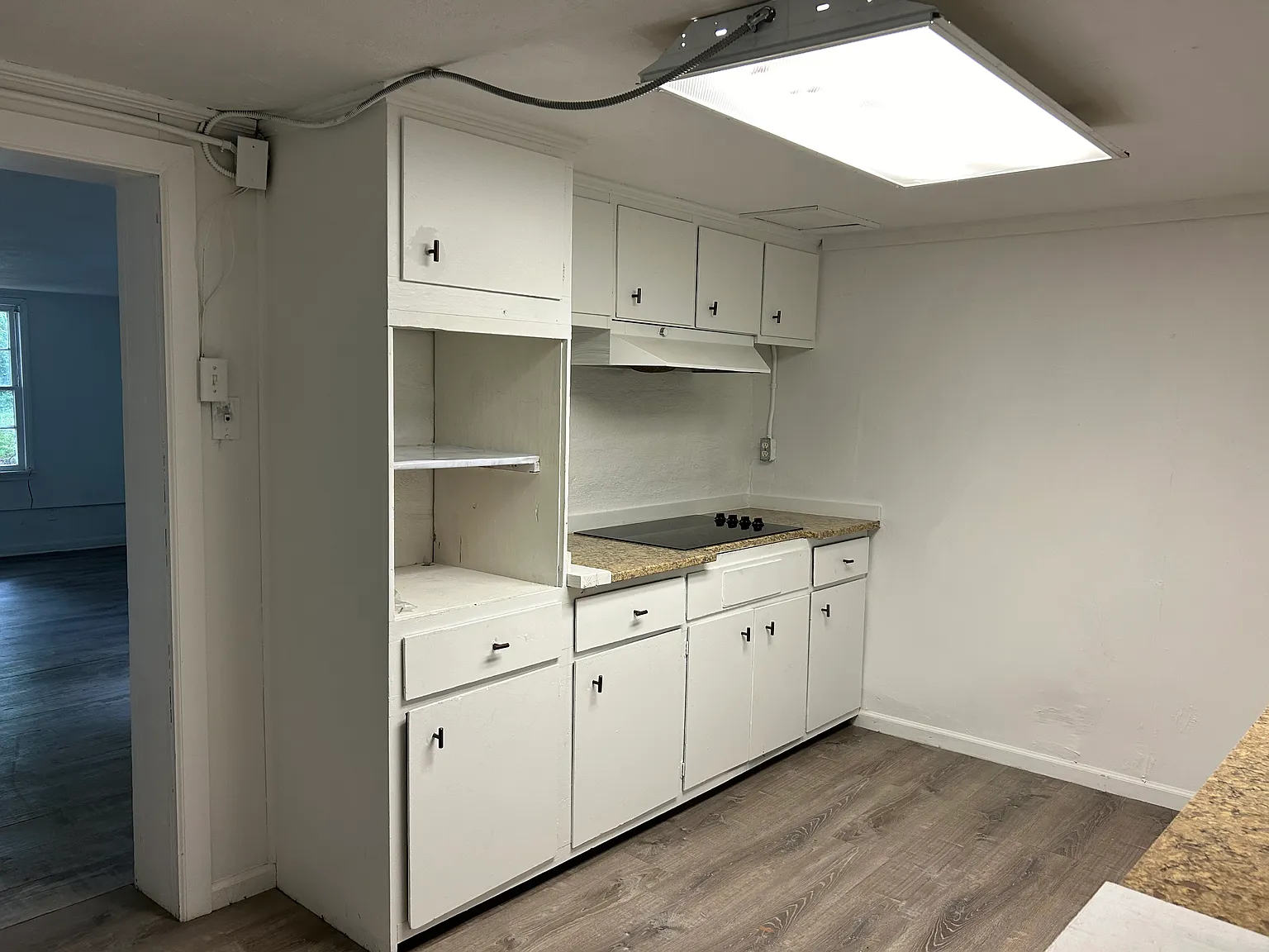 1 bed, 850 sqft, $950 — Photo 2