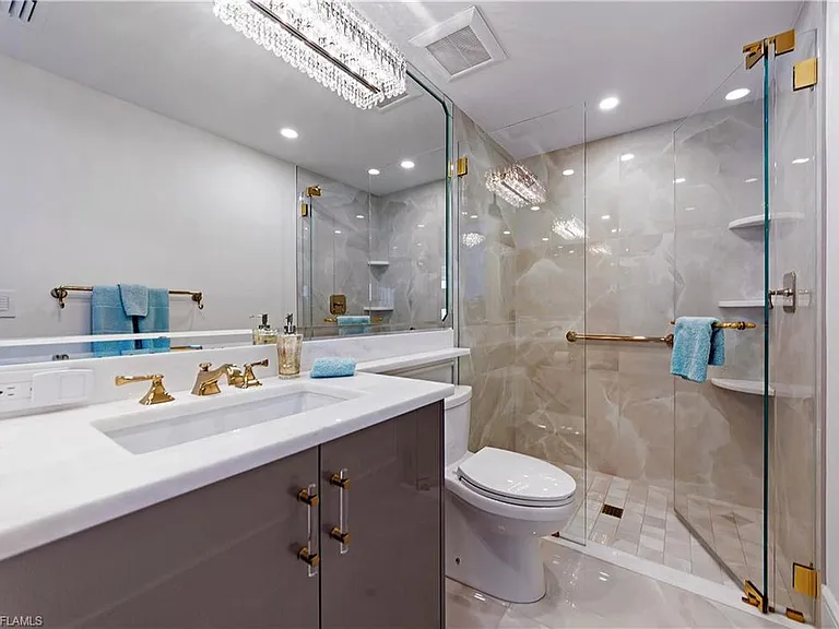 8111 Bay Colony Dr #1902 — Photo 21
