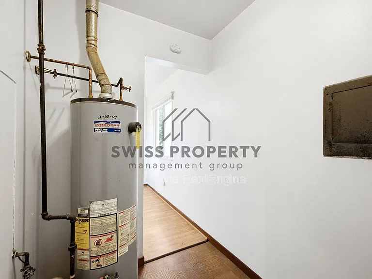 1567 Briarwood Ave — Photo 22