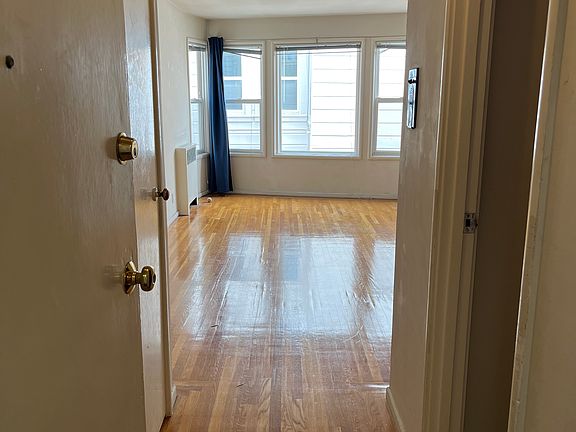 3rd image of 790 Church St #1B-1Ba-680Sqft