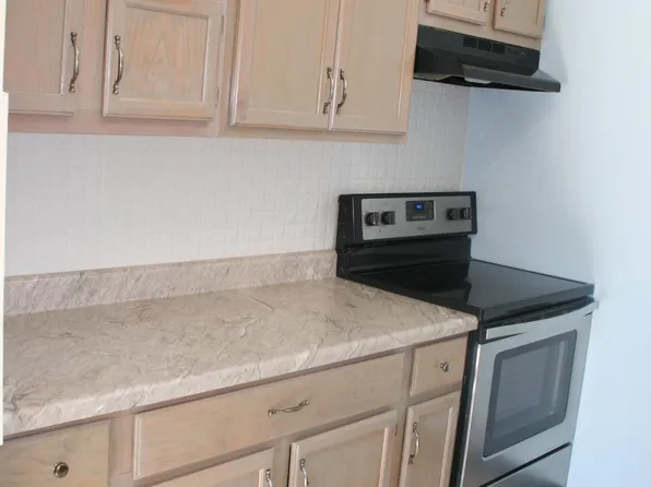 1017 S Poplar St #2, Allentown, PA 18103