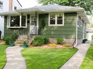 17843 Community St, Lansing, IL 60438