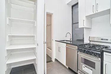 Rented by Living New York