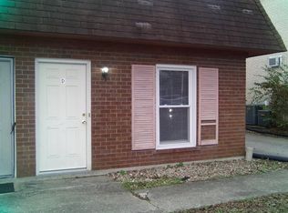 413 Ridgewood Ln APT D, Frankfort, KY 40601