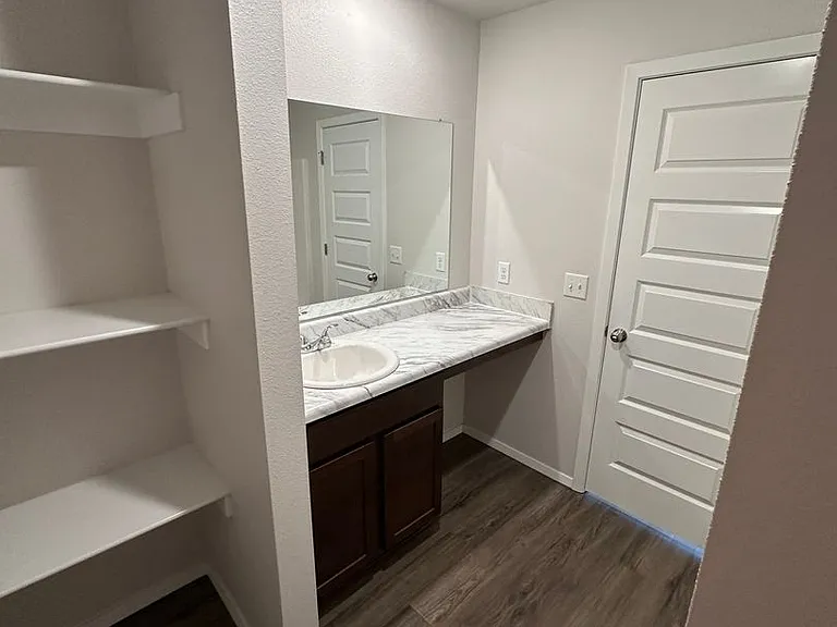 3216 E Jacob Ln — Photo 18