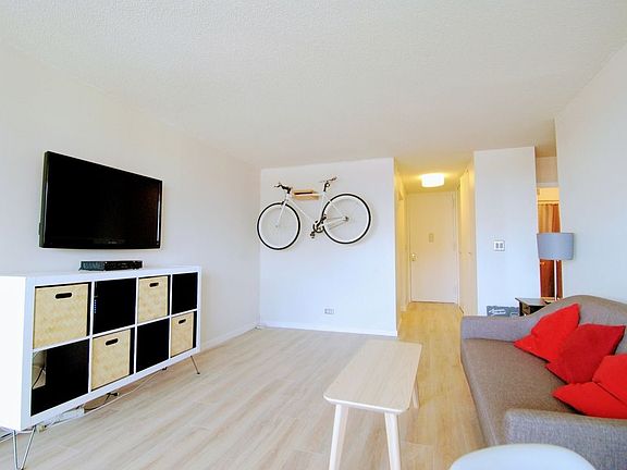 2nd image of 420 E 111th St APT 1903