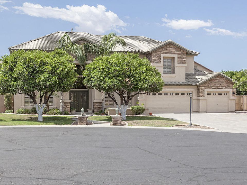 1st image of 4337 E Fairbrook Cir