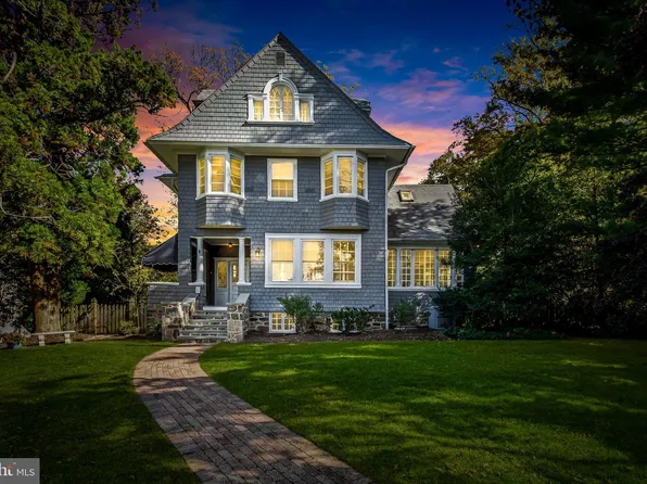 211 Ridgewood Rd, Baltimore, MD 21210