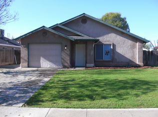 1521 N Kennedy St, Visalia, CA