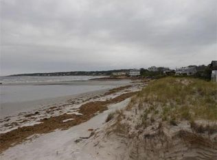 15 Wingaersheek Rd, Gloucester, MA 01930